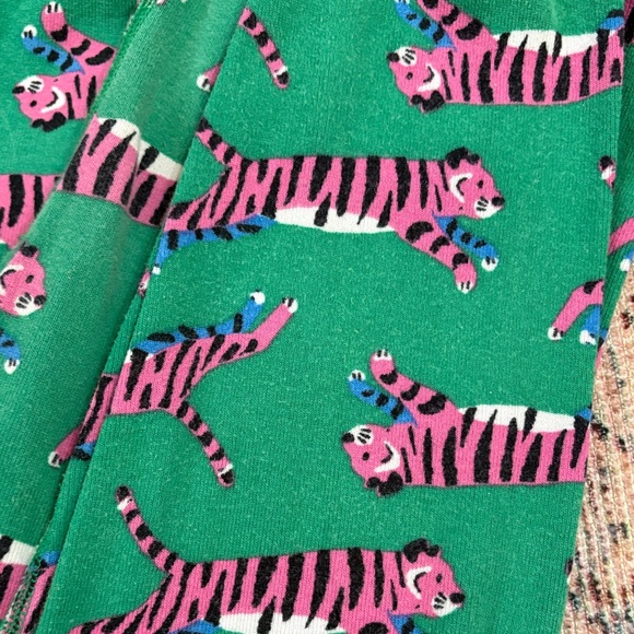 Hanna Andersson Tiger Print Kids Pajamas - Picture 3 of 3